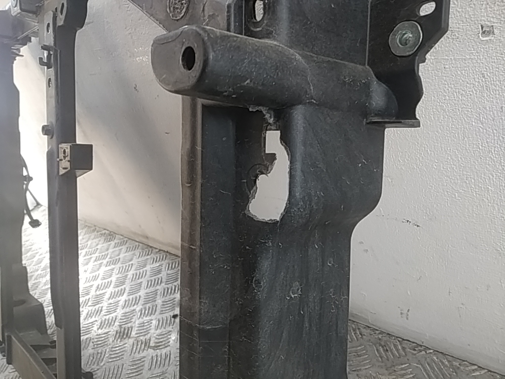 Панель передняя (телевизор)