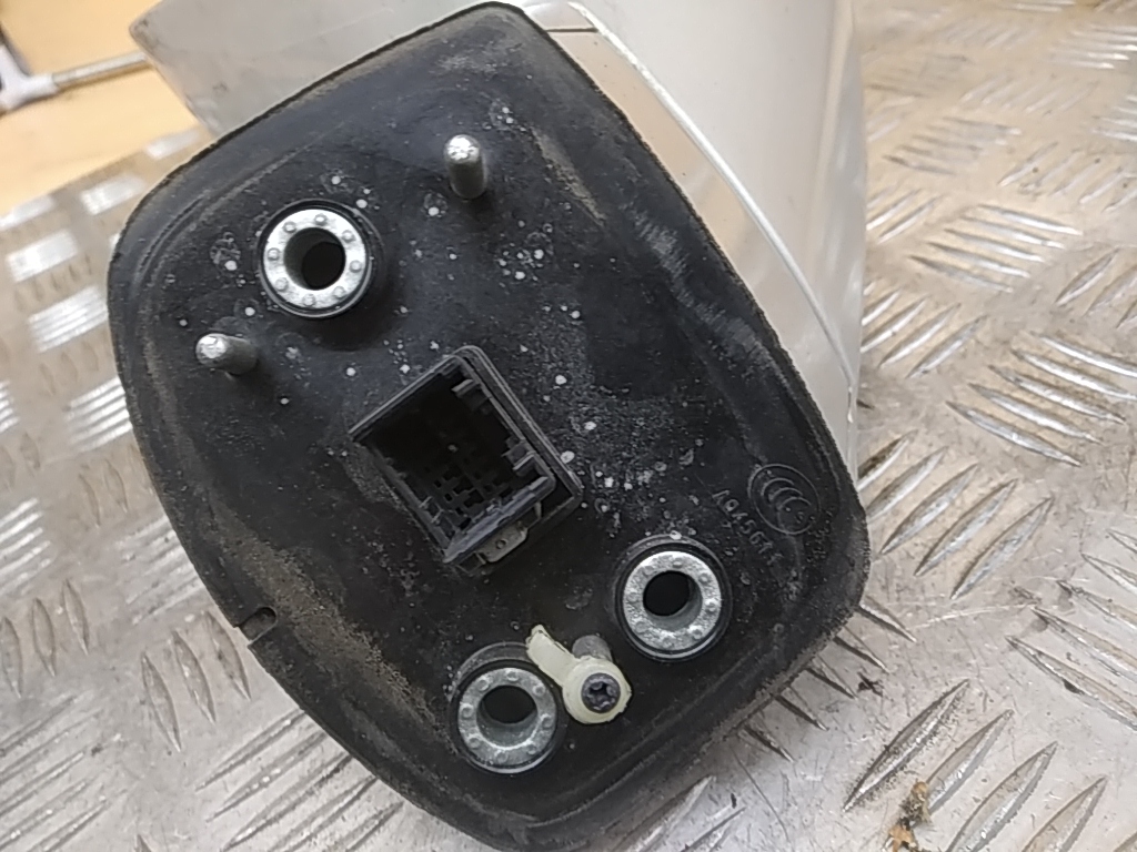 Зеркало левое электрическое