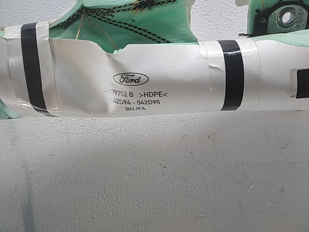 Подушка безопасности боковая (шторка)