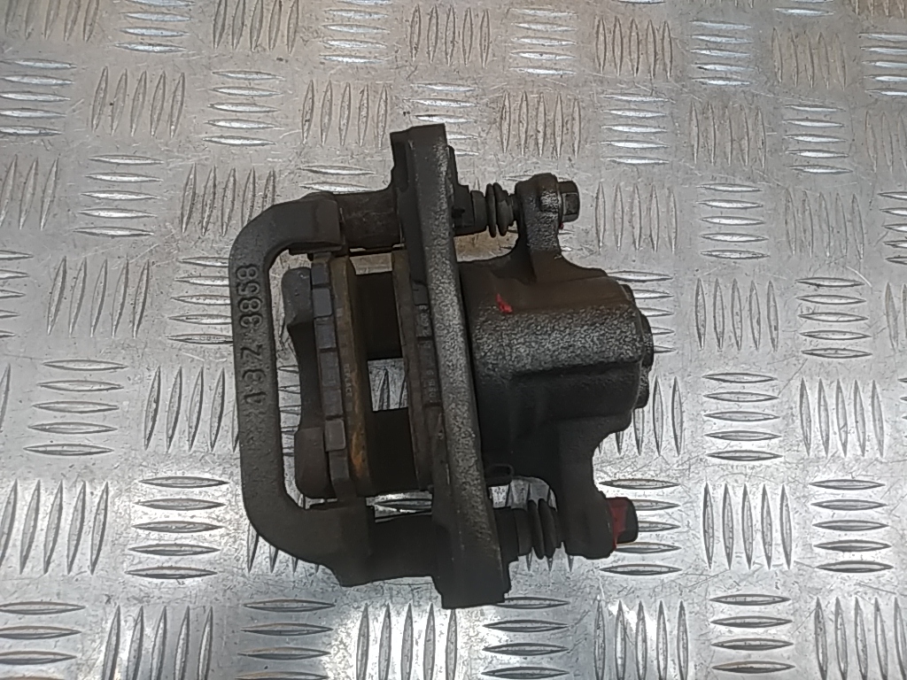 Суппорт задний правый