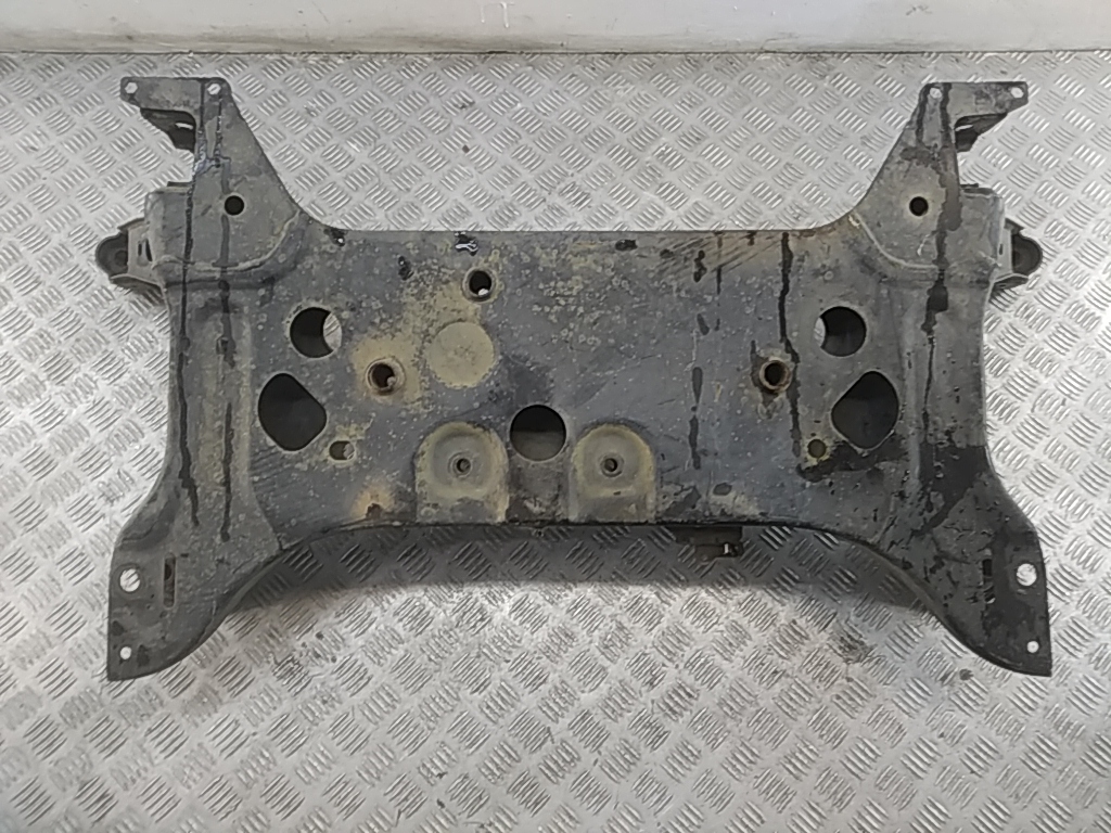 Балка подмоторная