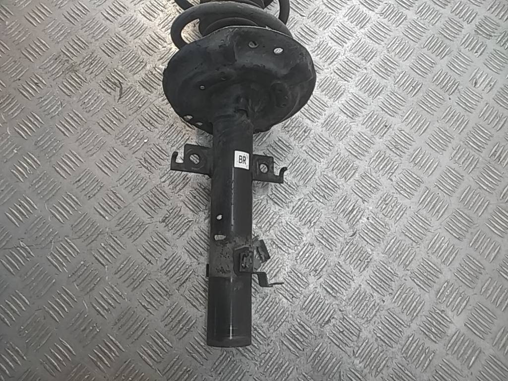 Амортизатор передний правый