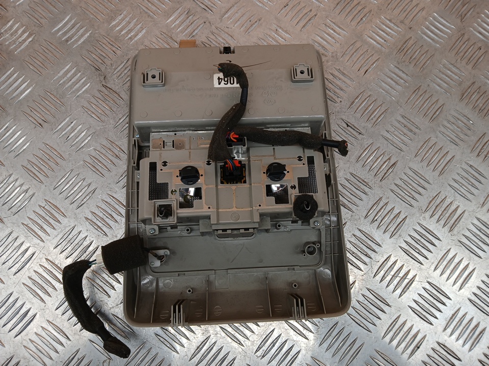 Плафон салонный