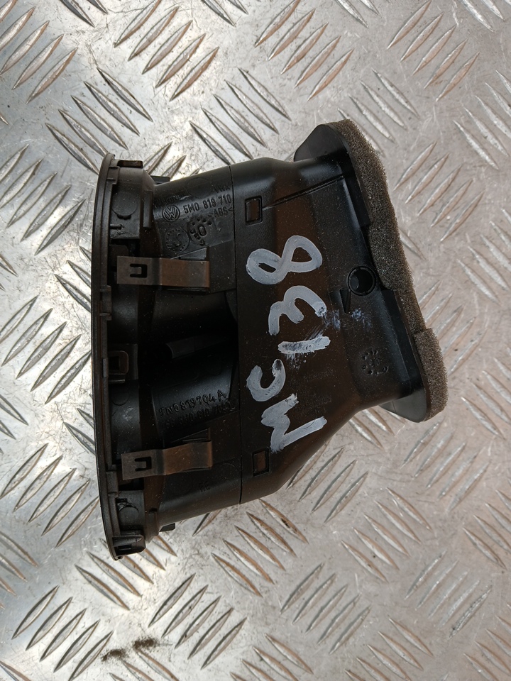 Дефлектор воздушный