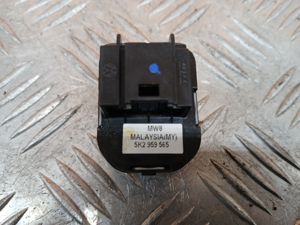 Переключатель регулировки зеркал