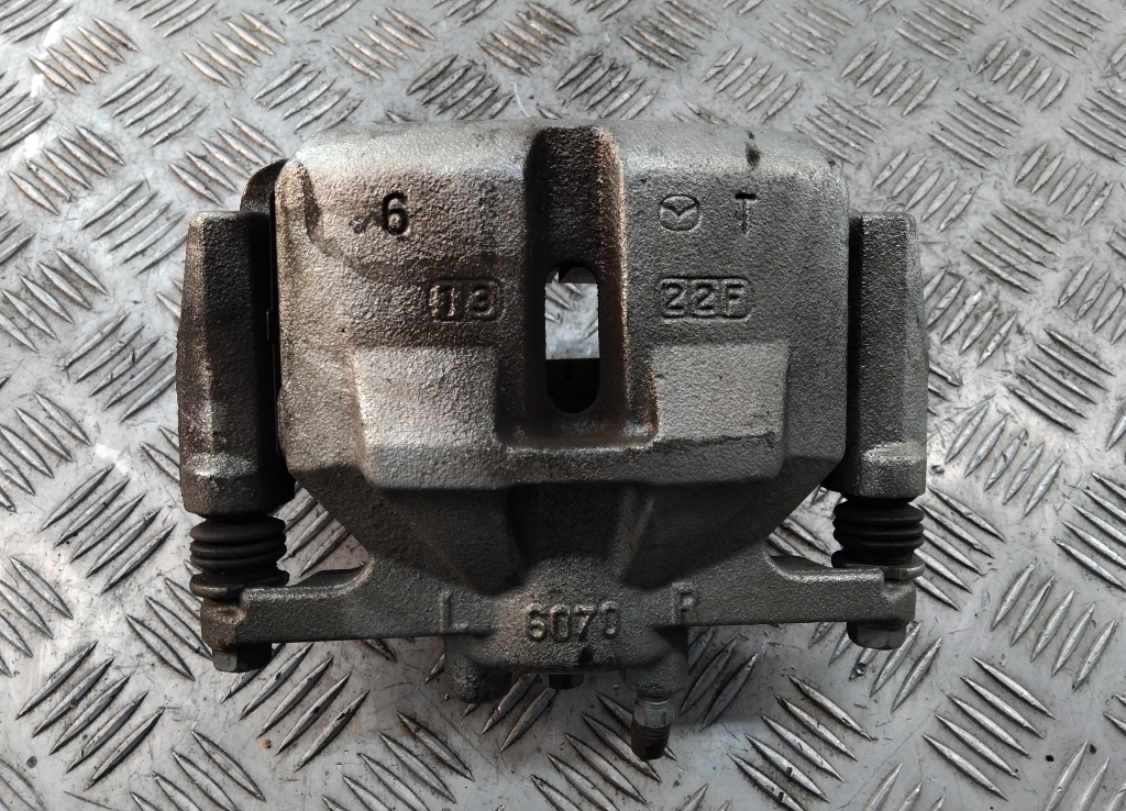 Суппорт передний правый