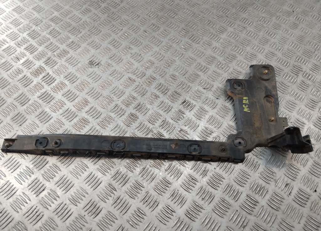 Кронштейн заднего бампера левый