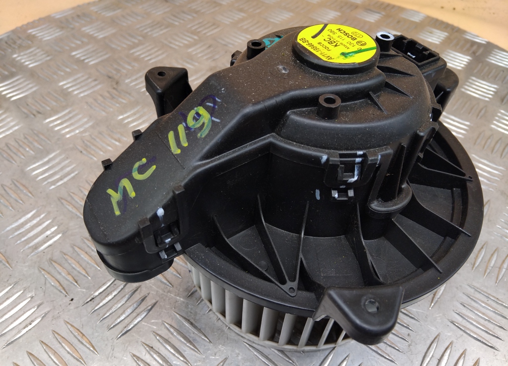 Моторчик печки