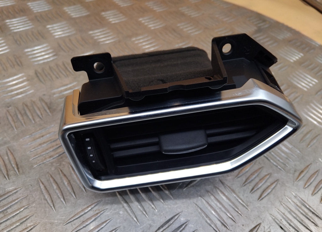 Дефлектор воздушный