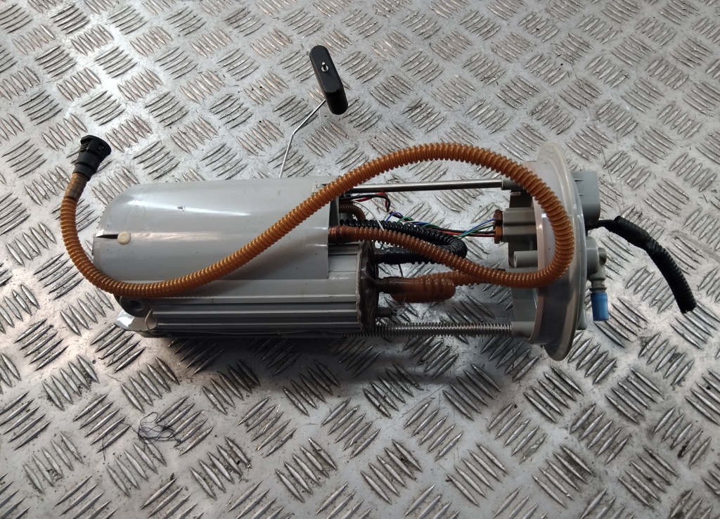 Насос топливный электрический