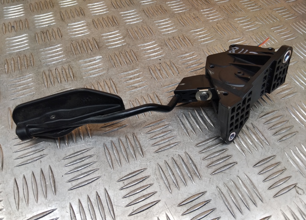 Педаль газа