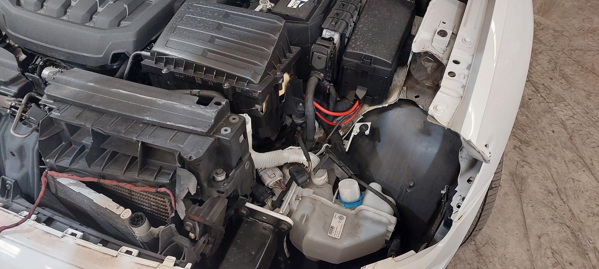 Крыло заднее правое