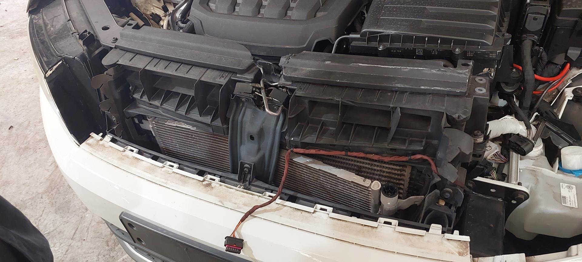 Крыло заднее правое