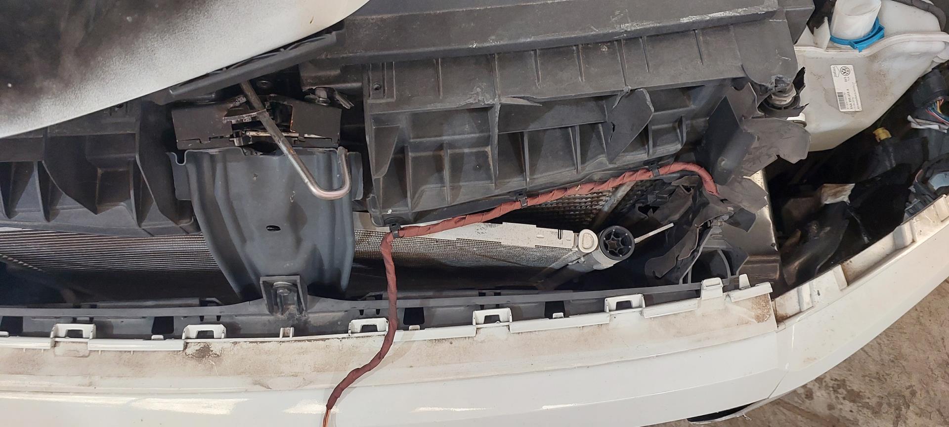 Крыло заднее правое