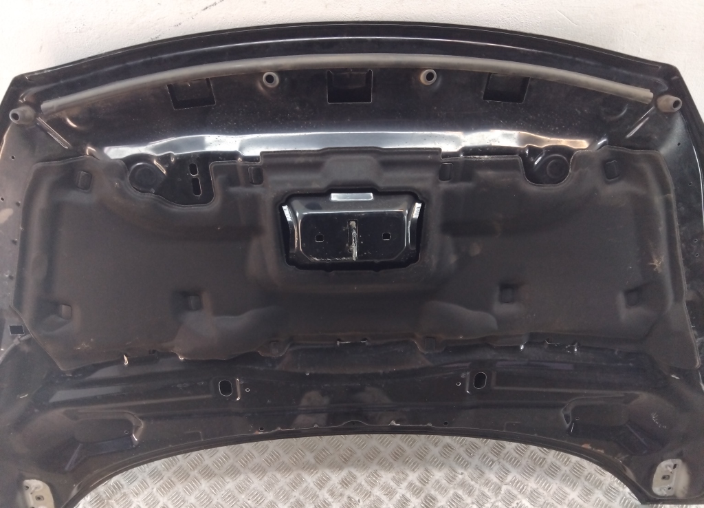 Шумоизоляция капота