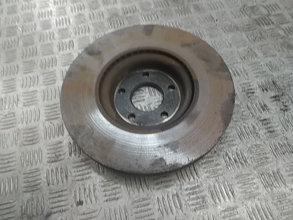 Диск тормозной передний вентилируемый