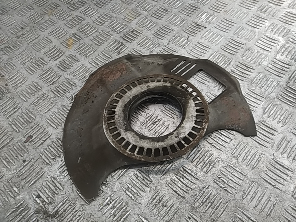 Пыльник тормозного диска