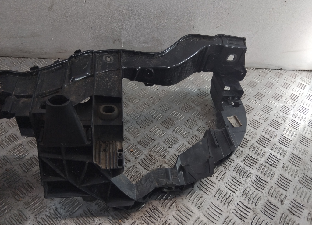 Панель передняя (телевизор)