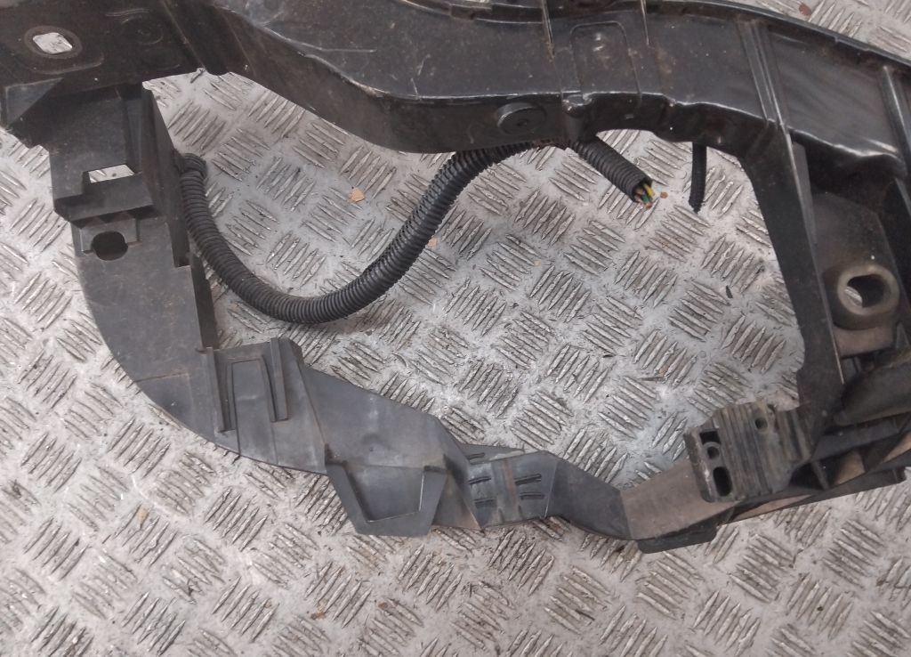 Панель передняя (телевизор)