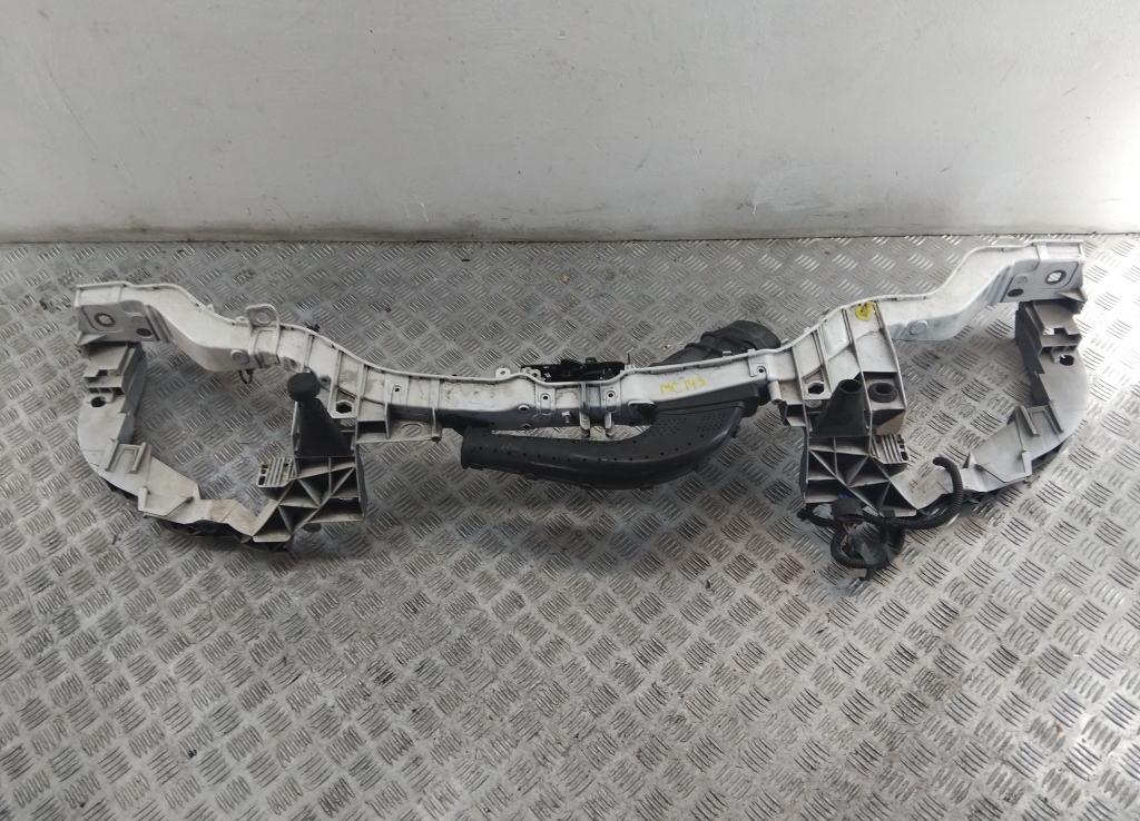 Панель передняя (телевизор)