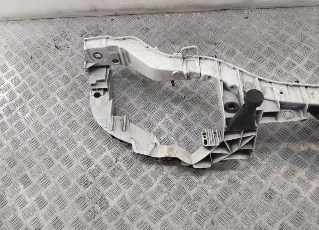 Панель передняя (телевизор)