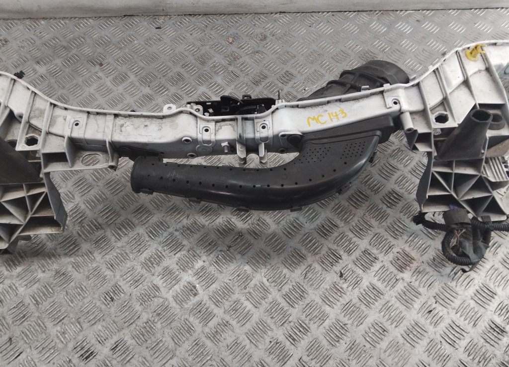 Панель передняя (телевизор)