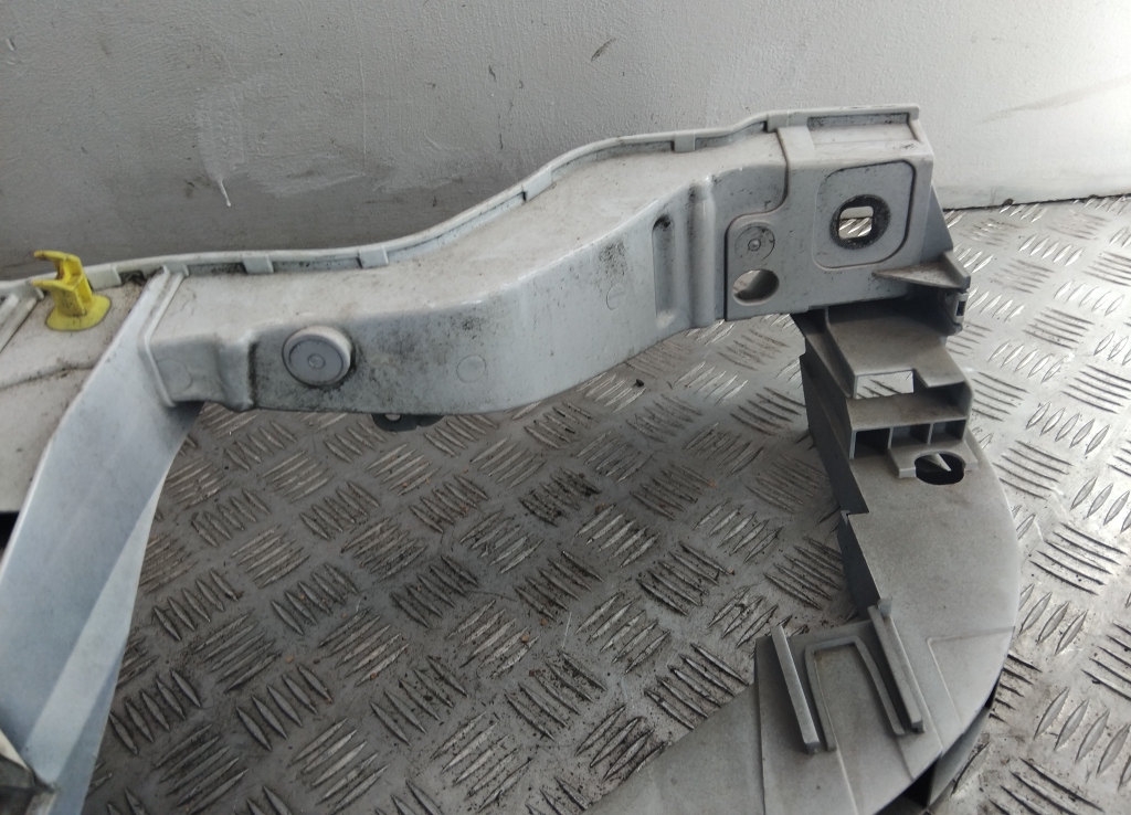 Панель передняя (телевизор)