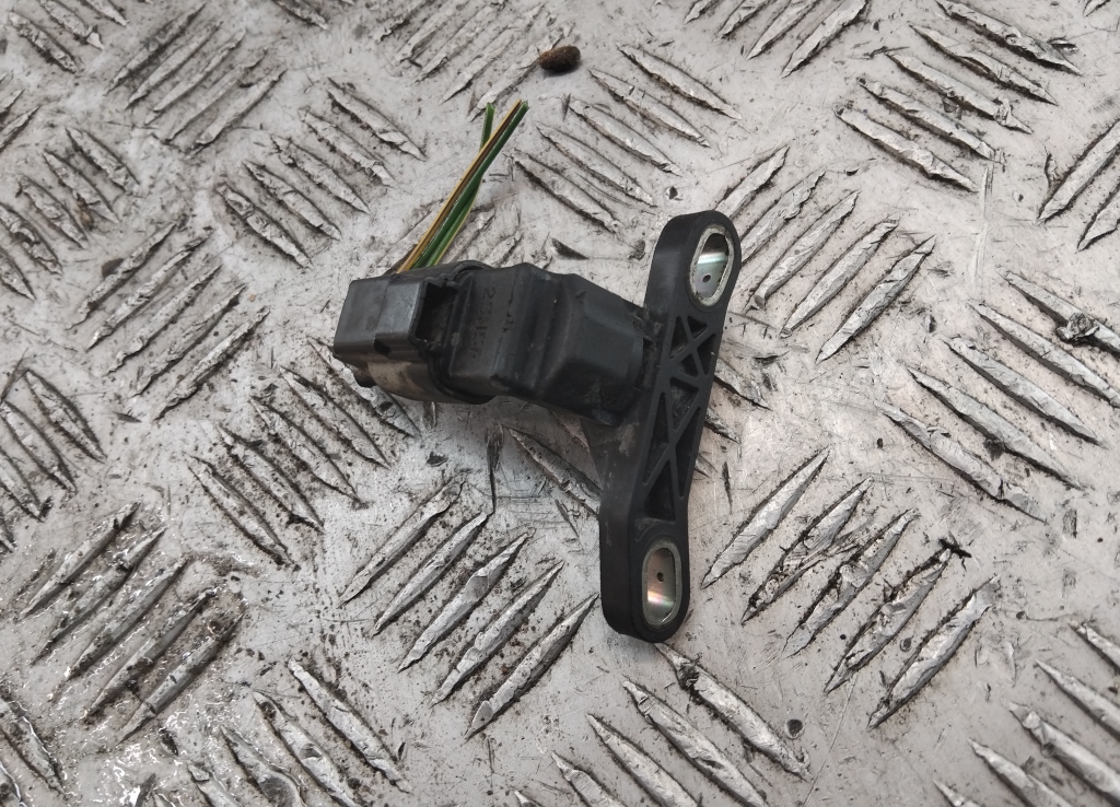 Датчик положения коленвала