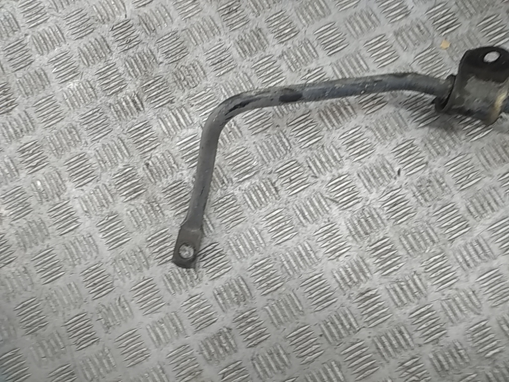 Стабилизатор задний