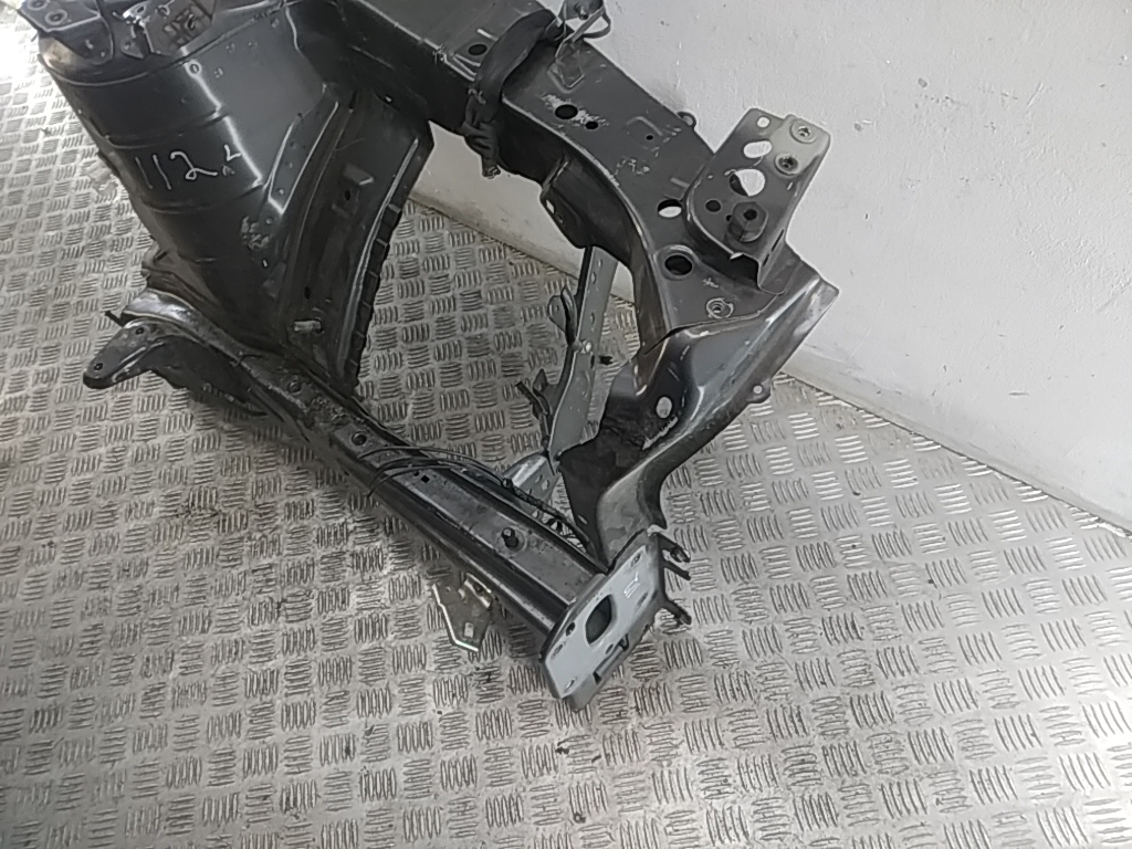 Лонжерон передний левый