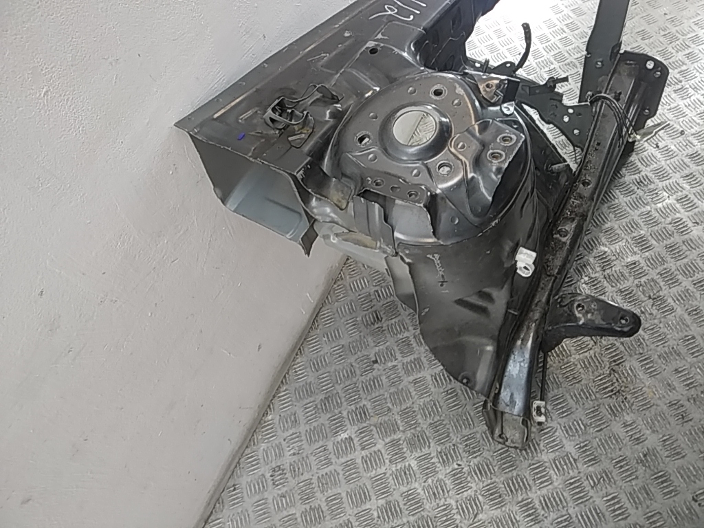 Лонжерон передний левый