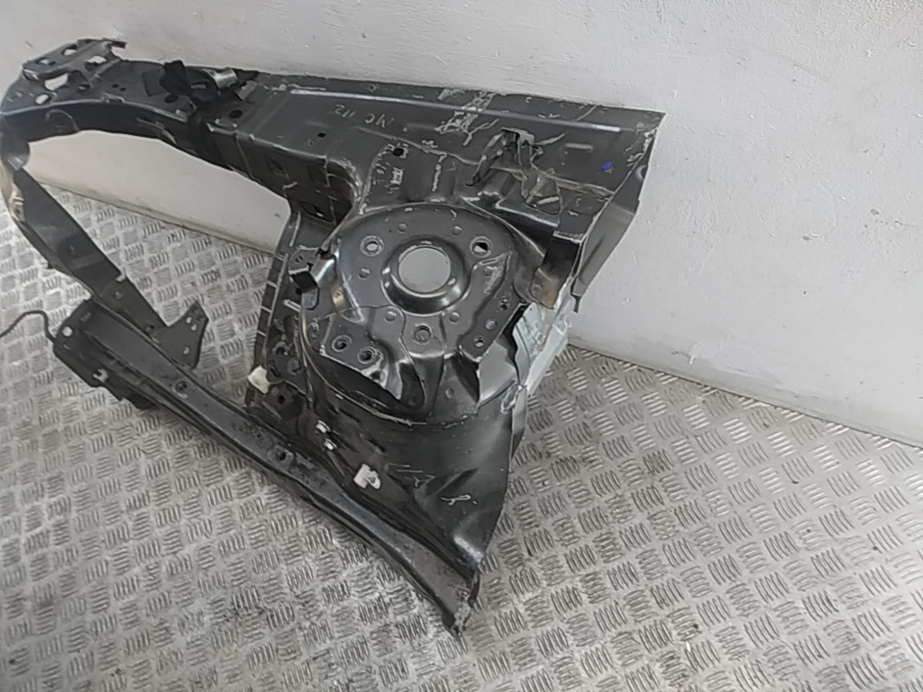 Лонжерон передний правый