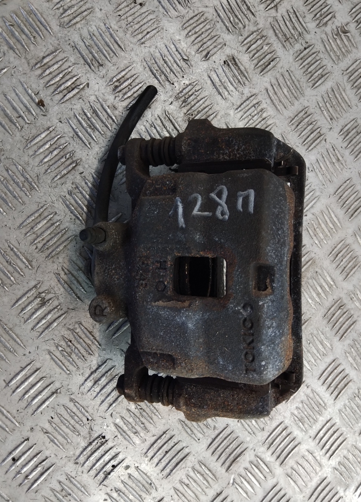 Суппорт передний правый