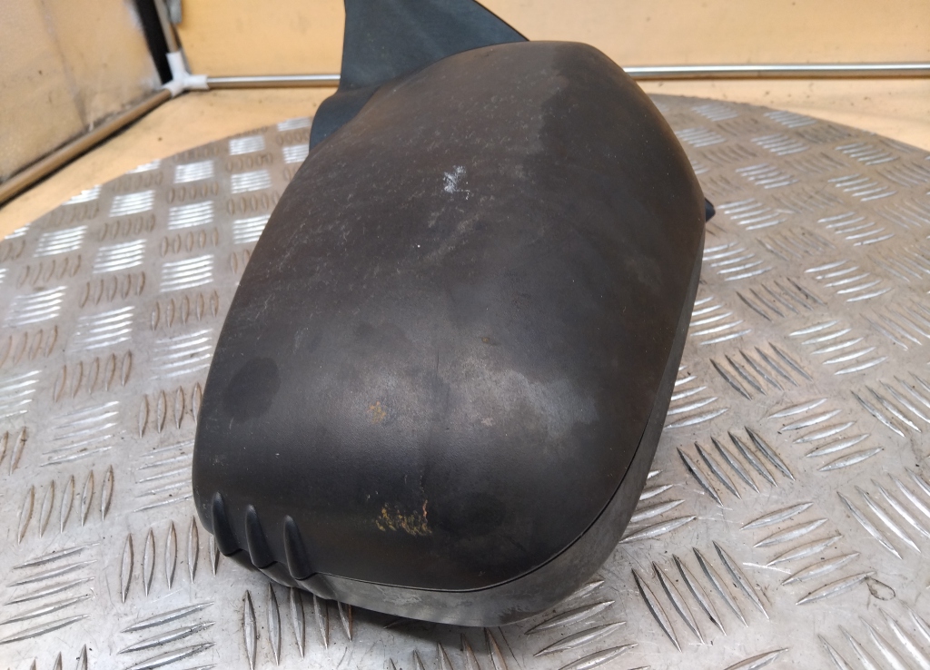 Зеркало левое электрическое