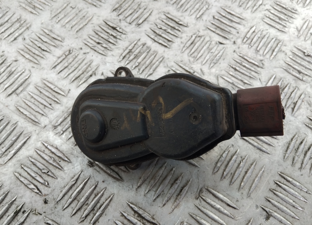 Моторчик стояночного тормоза