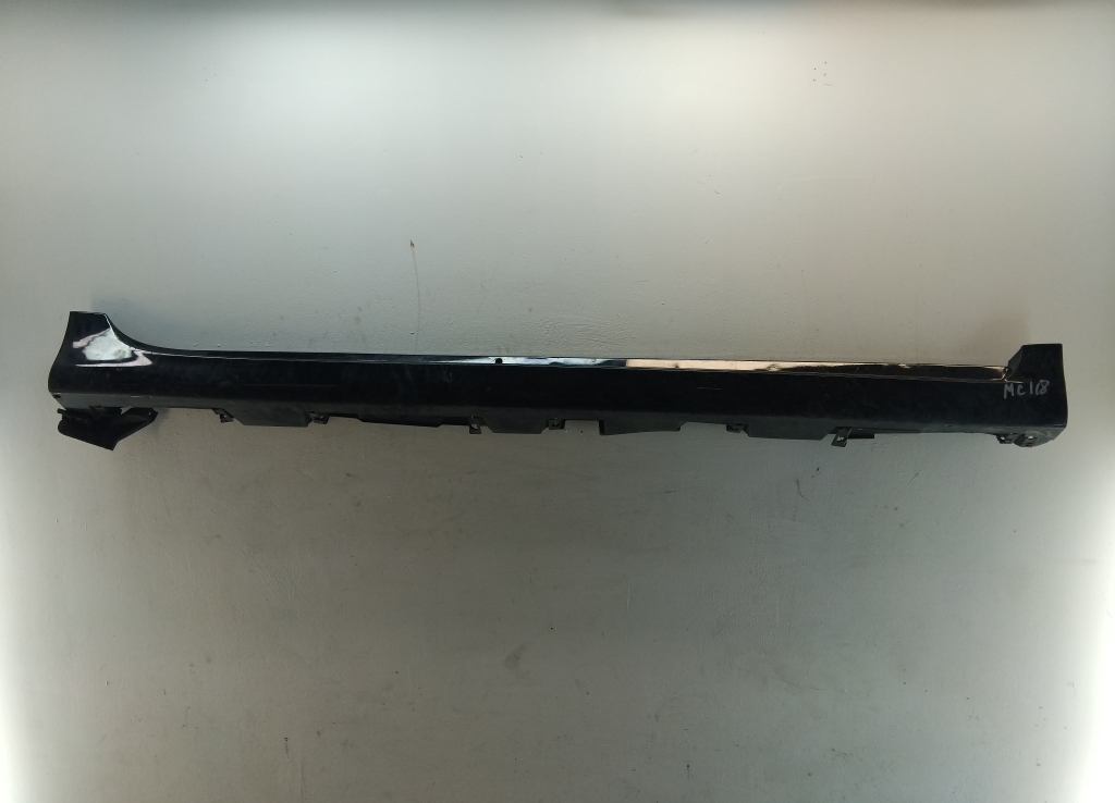 Накладка на порог (наружная)