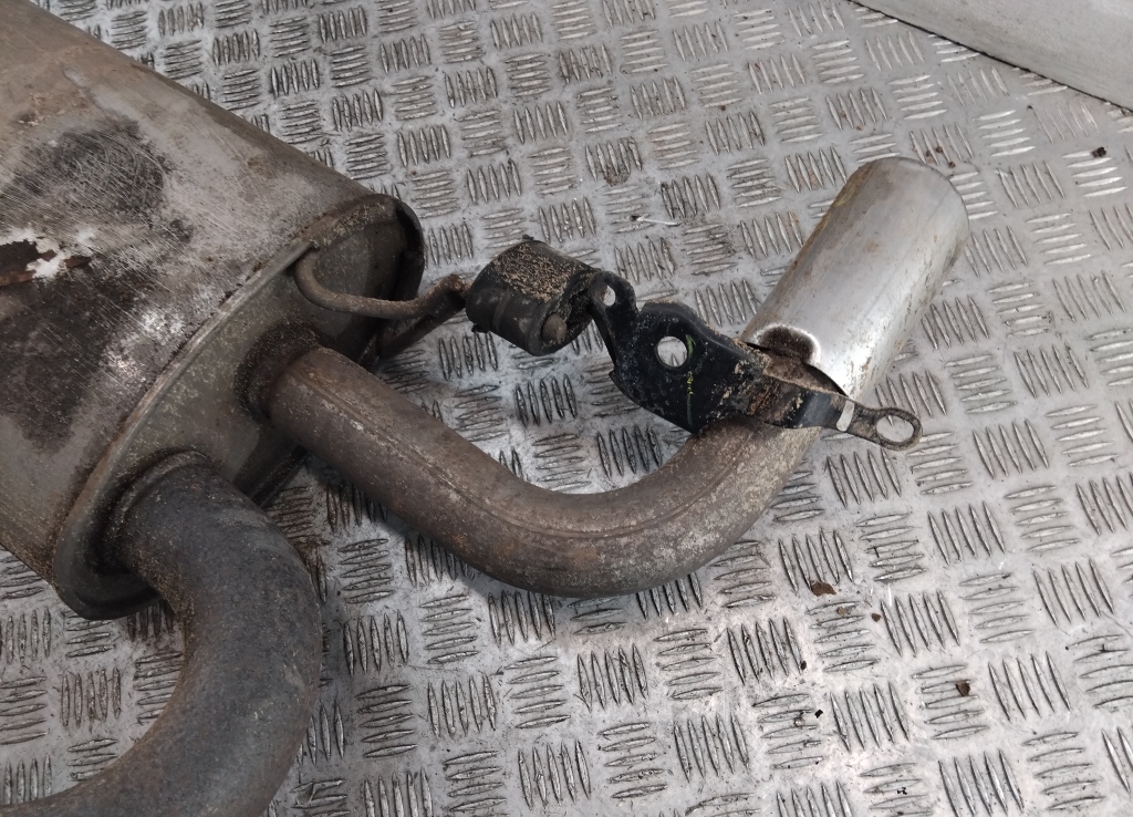 Глушитель задняя часть