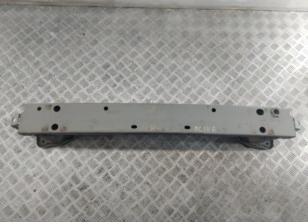 Усилитель заднего бампера