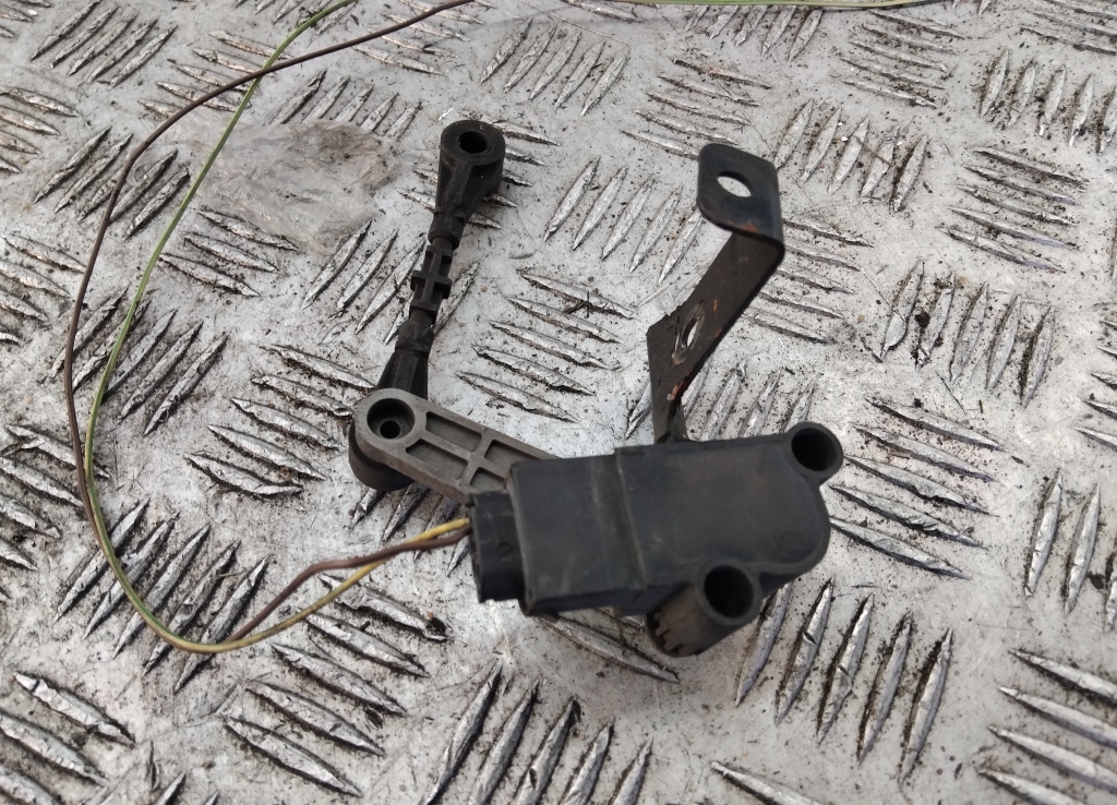 Датчик регулировки дорож. просвета