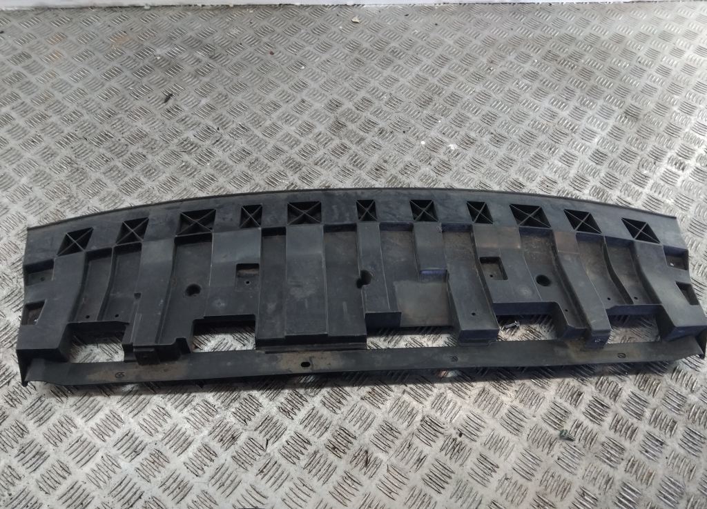 Защита антигравийная