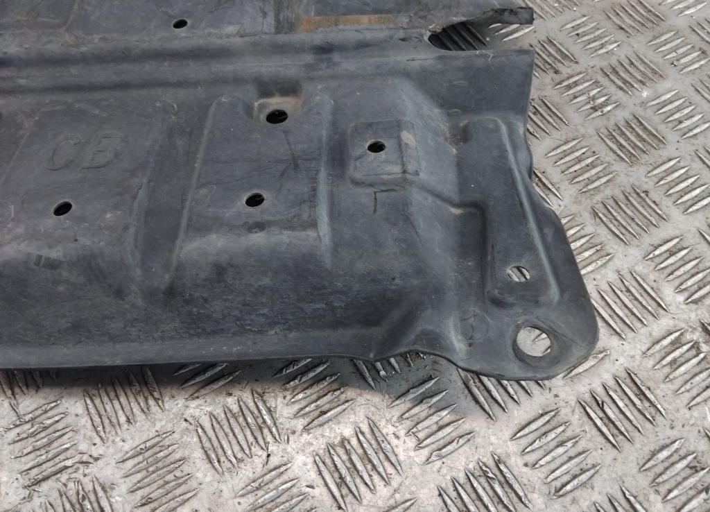 Защита антигравийная