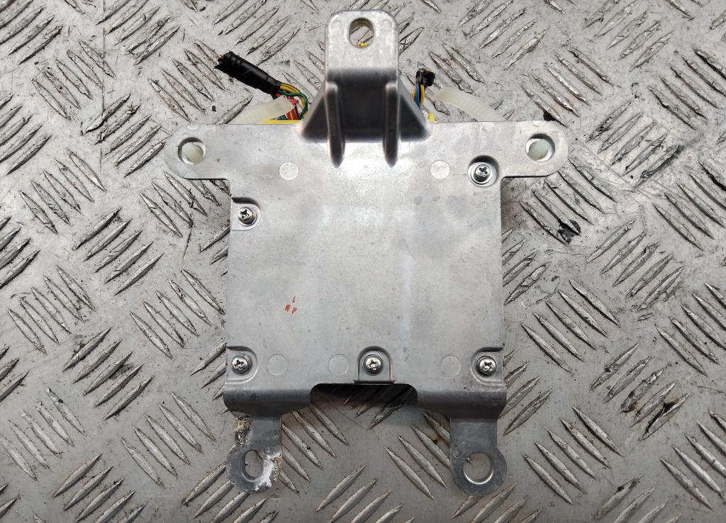 Блок управления подушек безопасности (AIR BAG)