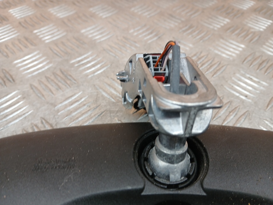 Зеркало заднего вида