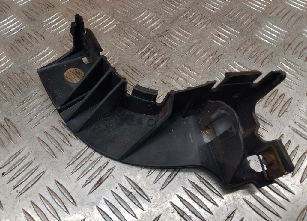 Кронштейн переднего бампера левый