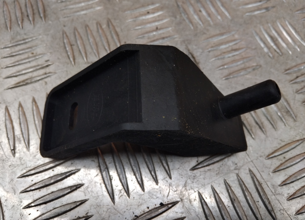 Кронштейн радиатора