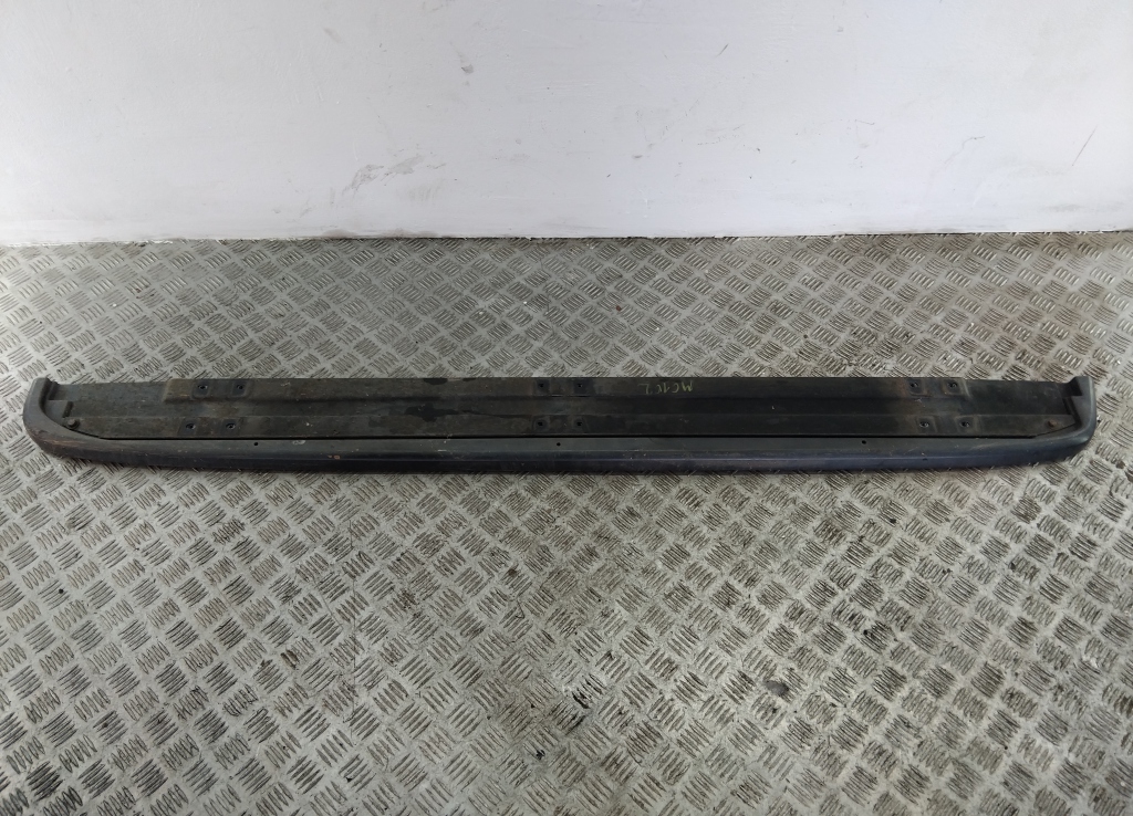 Подножка правая