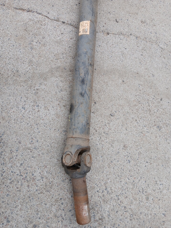 Вал карданный задний