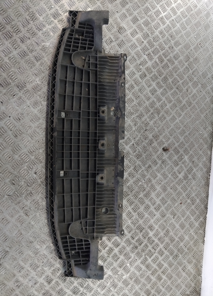 Защита антигравийная