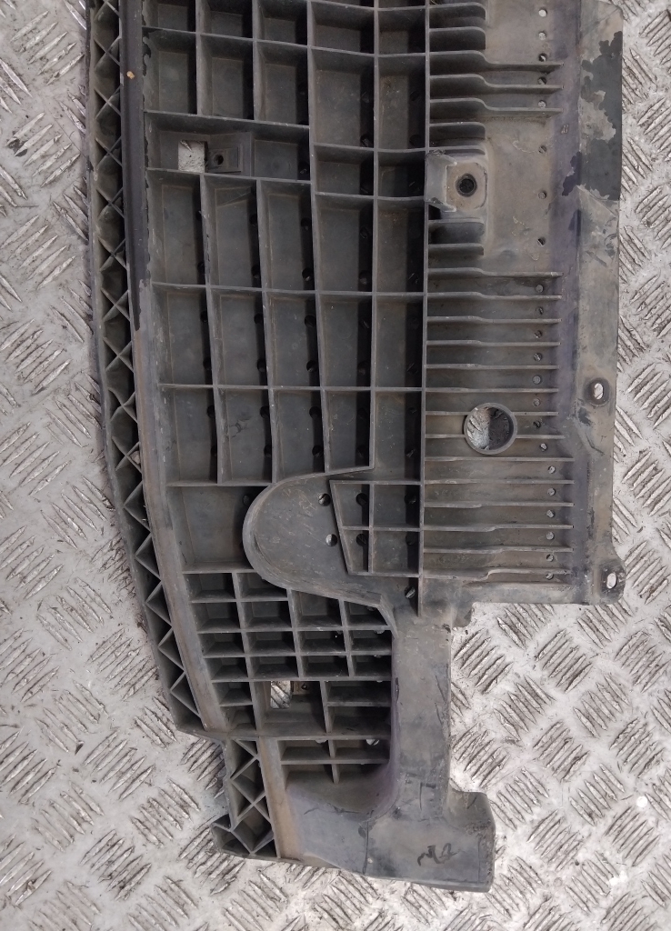 Защита антигравийная