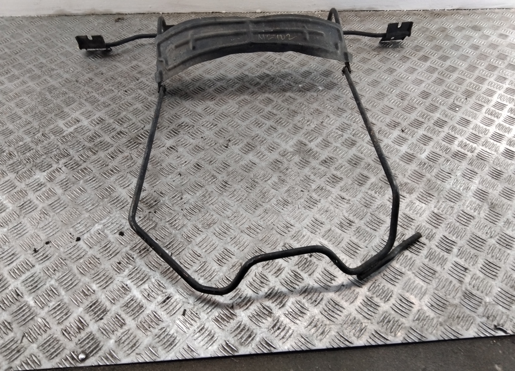 Механизм подъема запасного колеса